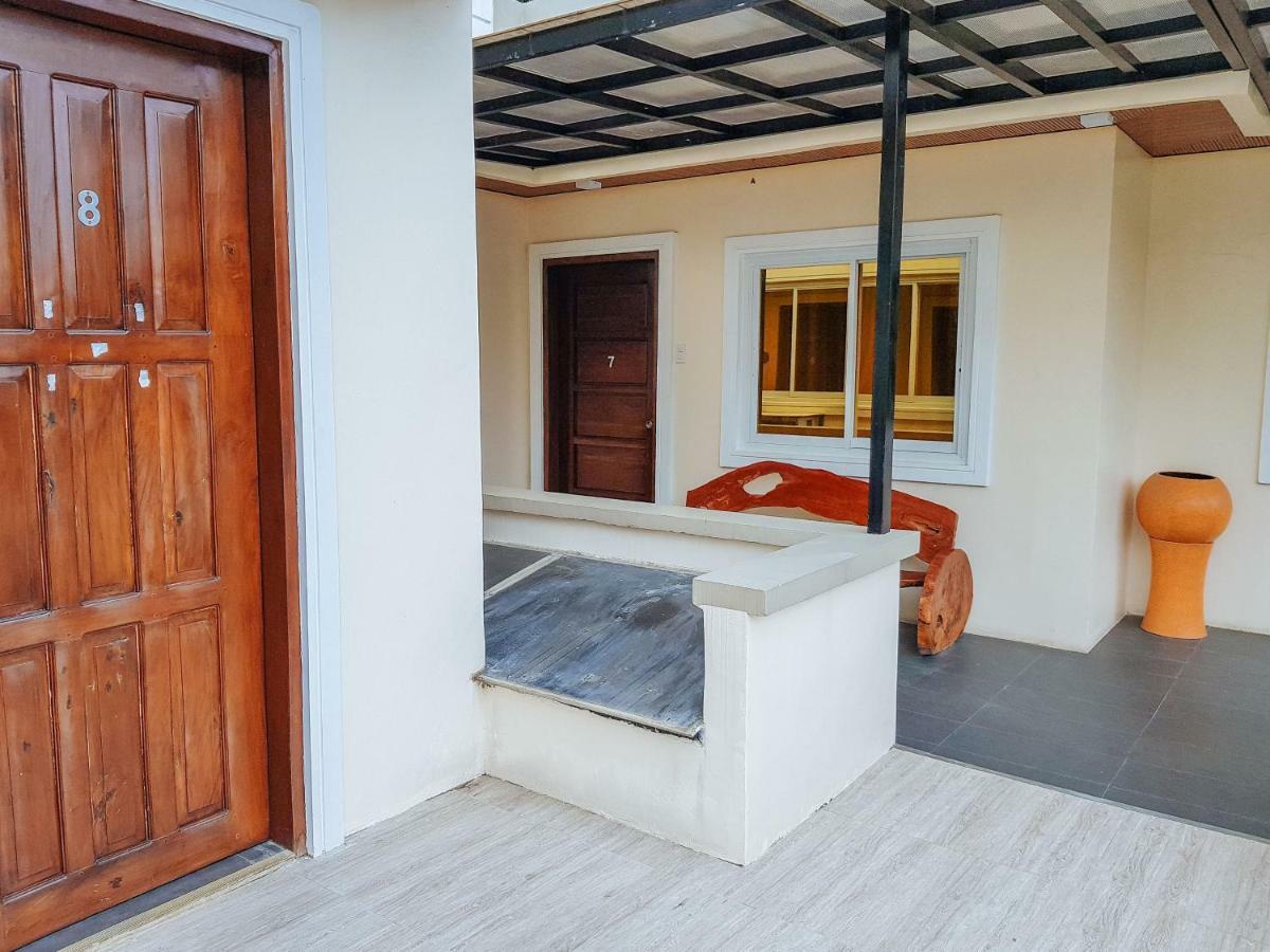 Reddoorz @ Caimito Drive Dampas 3* Tagbilaran City
